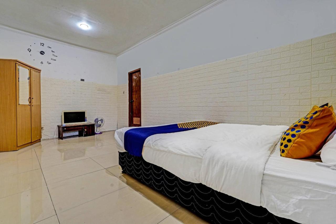 Oyo 91330 Munigar Syariah Hotel
