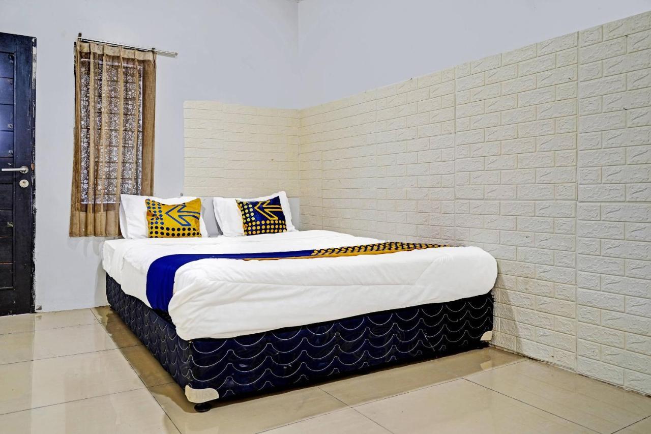 Hotel Oyo 91330 Munigar Syariah 2*